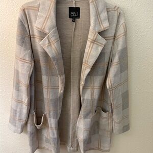 Women's Plaid Jacket - Gray and Tan